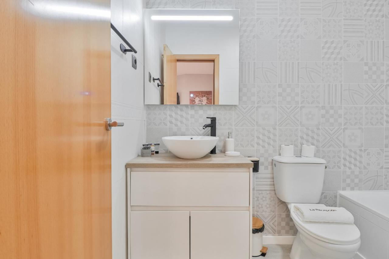 C14 - Nice Studio Close To Historical Center Malaga Exterior photo